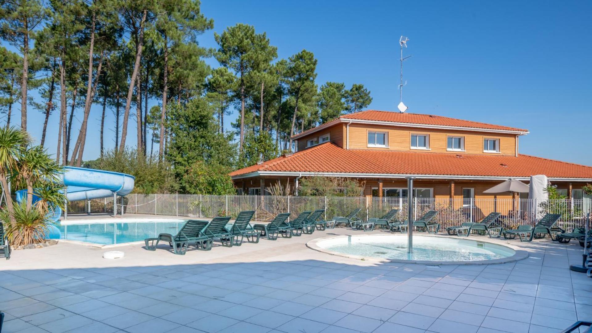 Vacanceole - Le Domaine Des Grands Lacs Parentis-en-Born Luaran gambar